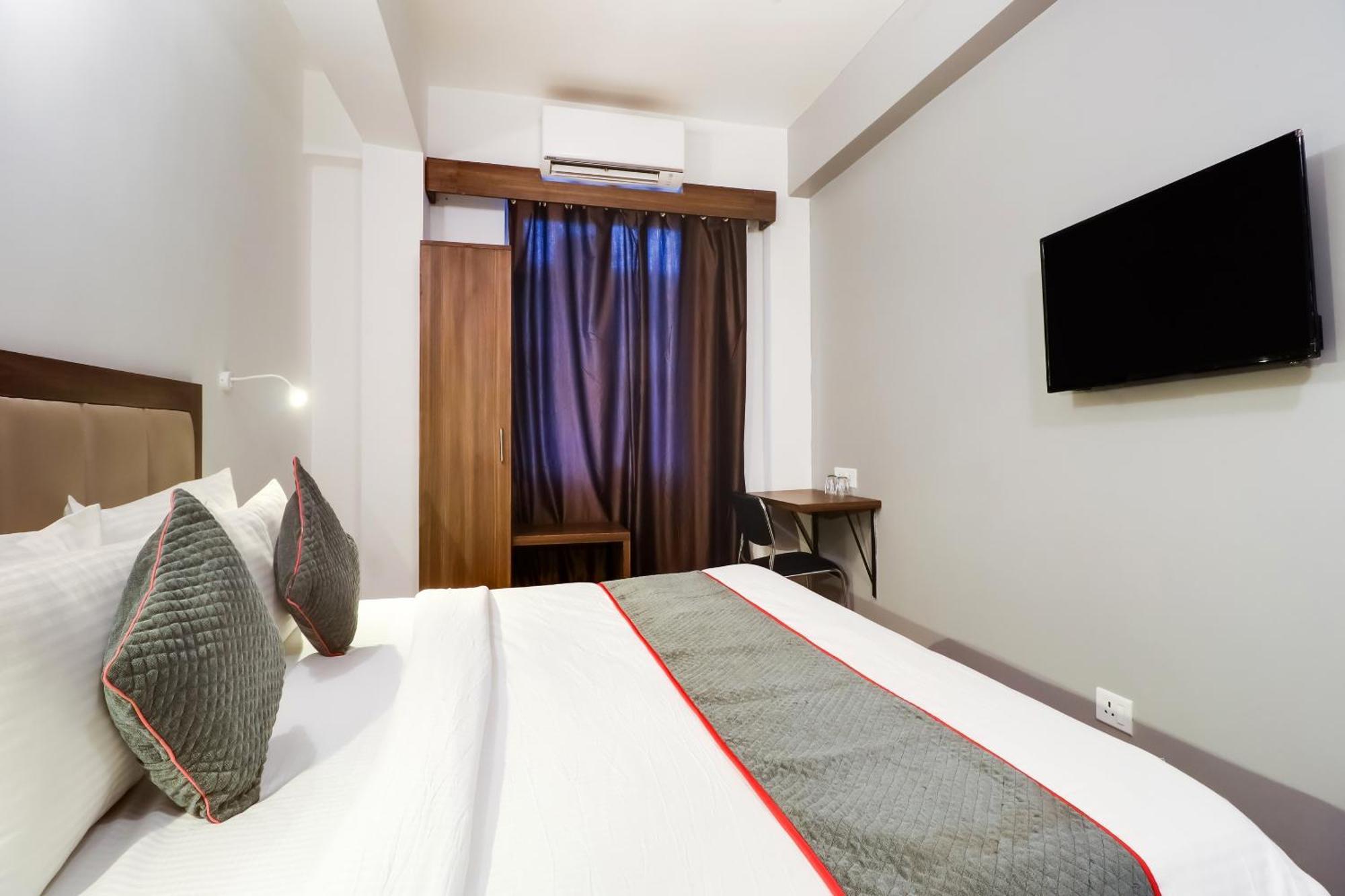 Townhouse Townhouse Clark Inn 巴特那 外观 照片